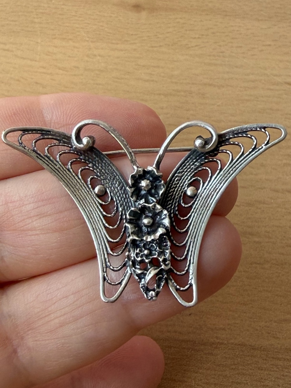 Vintage 925 Sterling Silver BEAU Ornate Lace FiligreeFloral BUTTERFLY Pin Brooch